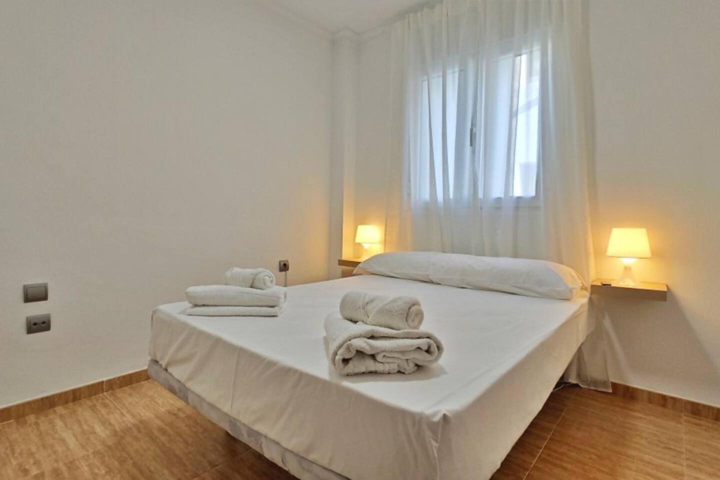 Apartamento Paseo Larios Torre Del Mar Extérieur photo